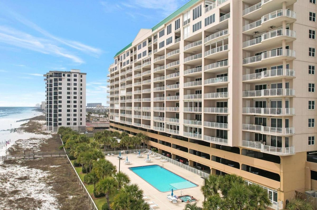 Regency Isle condos in Orange Beach